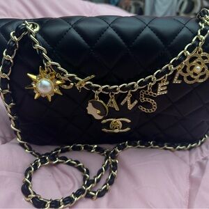 Chanel Black Quilted Shoulder Bag with Gold Chain